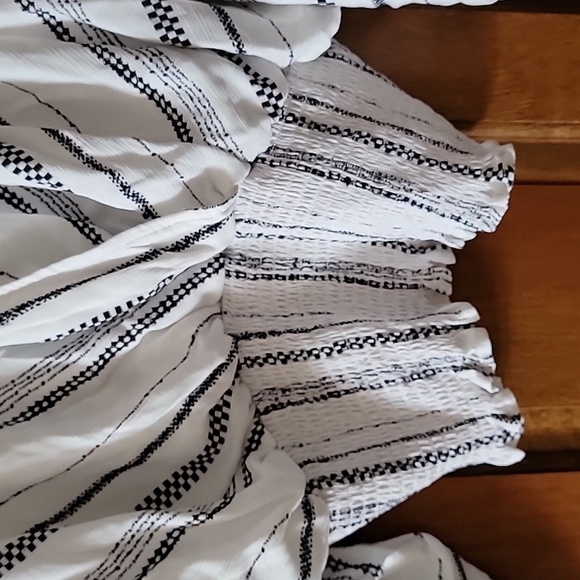 Pink Lily top - Picture 3 of 4